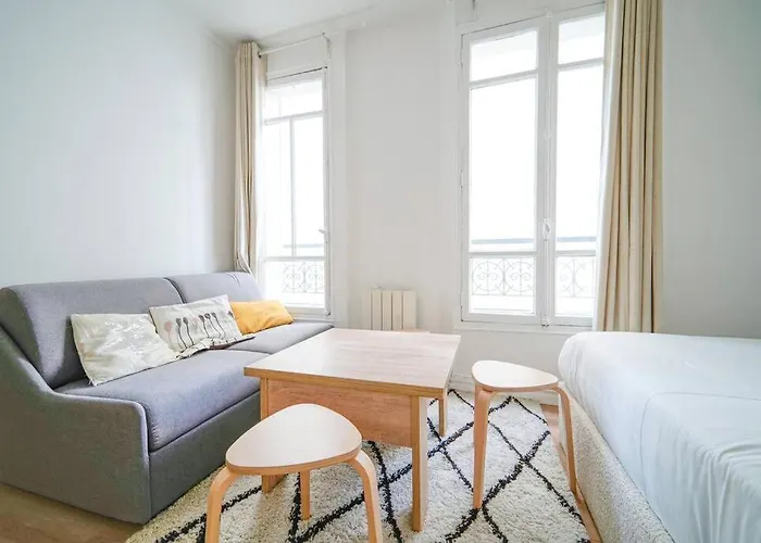 Studio Buttes-Chaumont - Hautpoul - III